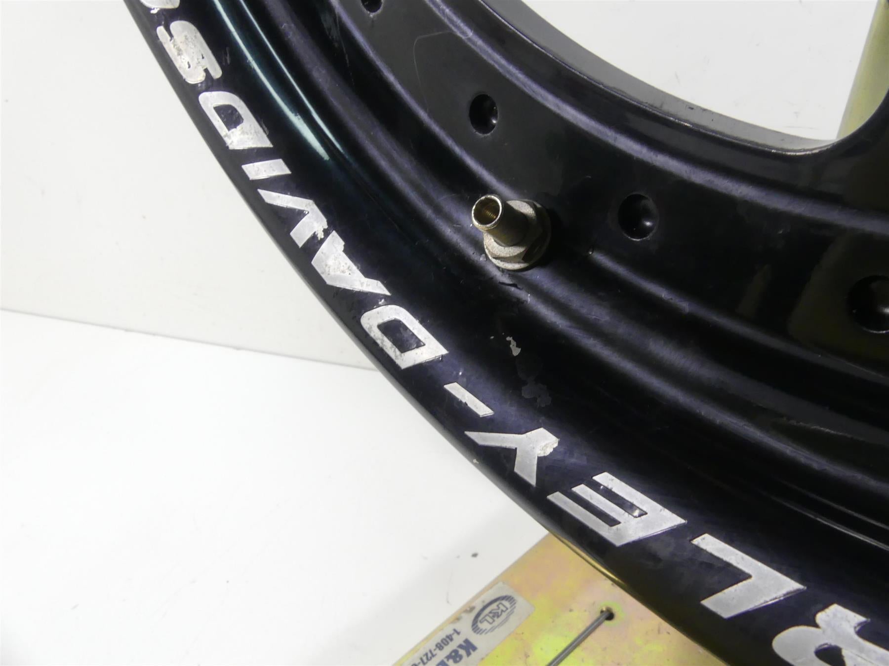 2015 Harley FXDF Dyna Fat Bob Straight Front Cast Wheel Rim 16x3 43300254 {{ shop.shopifyCountryName }} - Mototech271