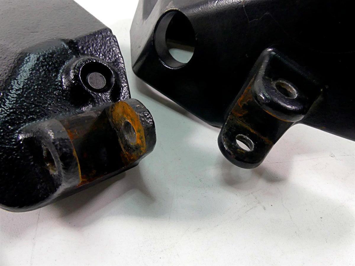 2008 Suzuki M109R VZR1800 Front Footpeg Mount Bracket Set 43511-48G00 {{ shop.shopifyCountryName }} - Mototech271
