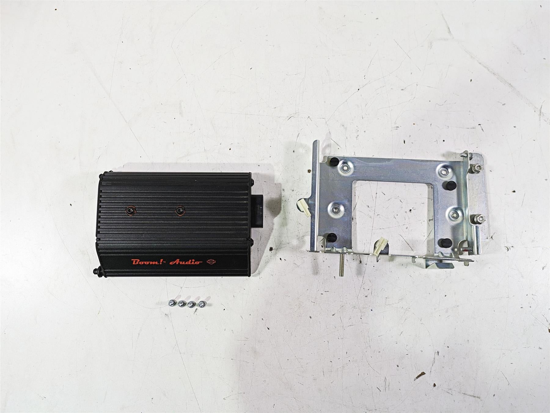 2015 Harley Touring FLHXS Street Glide Boom Audio Stage II Amplifier 76000277A {{ shop.shopifyCountryName }} - Mototech271