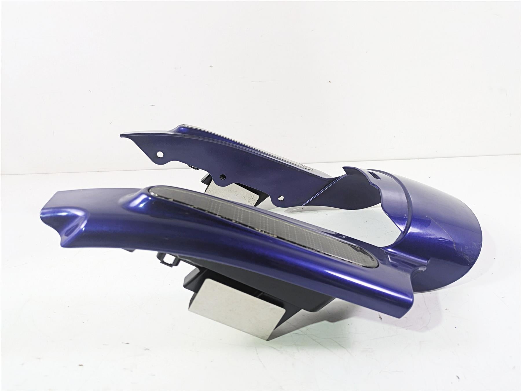 2010 Harley Touring FLHXSE CVO Street Glide Rear Fender Wing Fascia 60465-09 {{ shop.shopifyCountryName }} - Mototech271