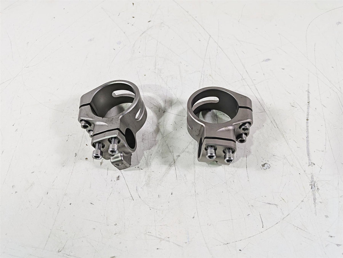 2020 Triumph Daytona 765 Moto2 Handle Bar Mounts Clamp Clip Ons T2042962 {{ shop.shopifyCountryName }} - Mototech271