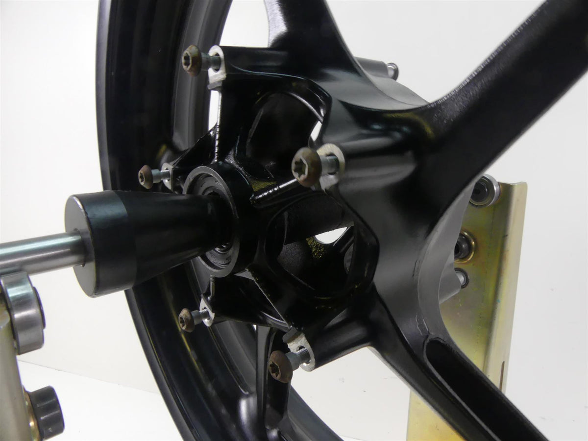 2007 Yamaha FZ1 Fazer Front Straight 17x3.5 Wheel Rim -Read 5VY-25168-00-98 {{ shop.shopifyCountryName }} - Mototech271