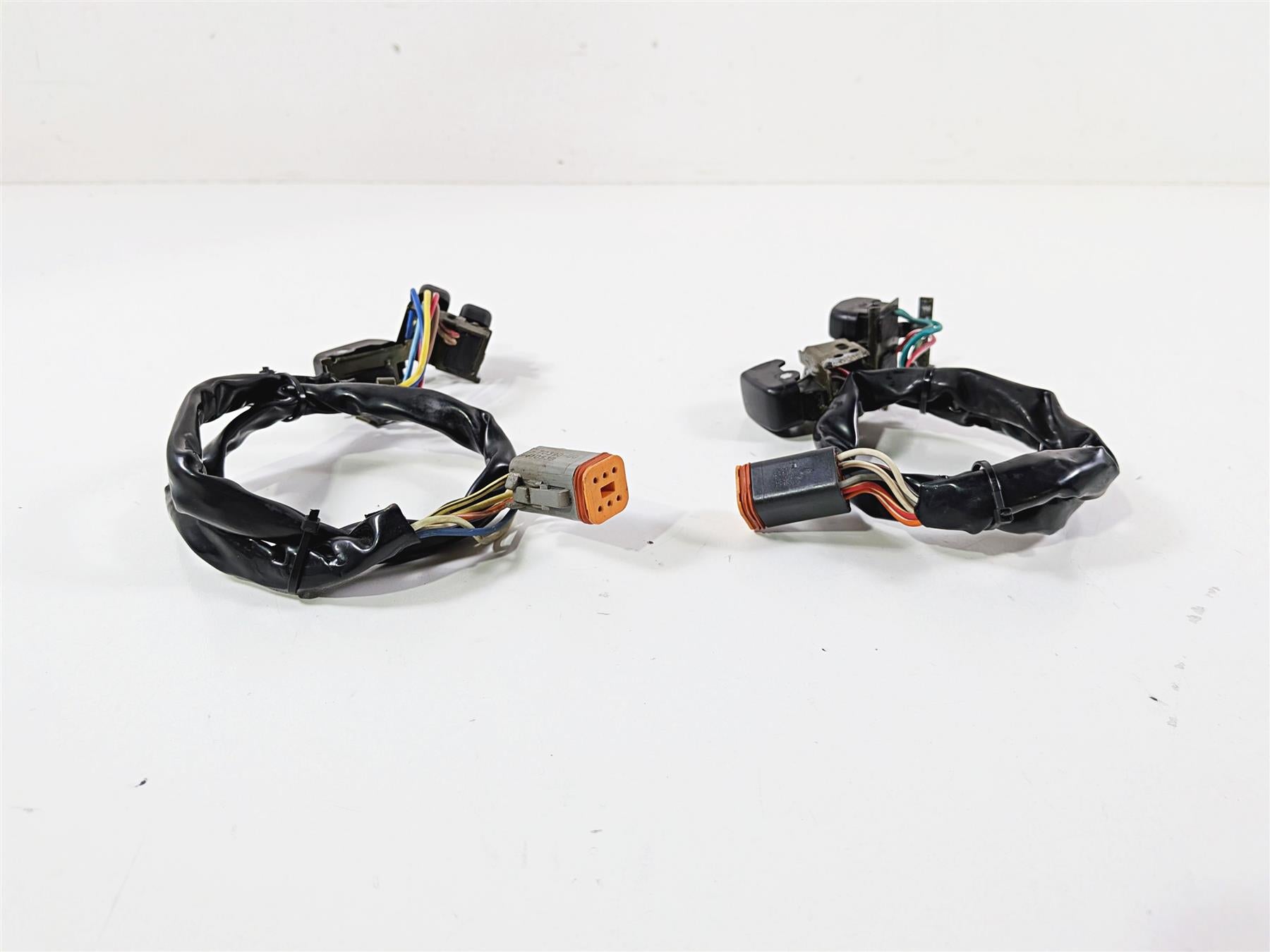 2003 Harley Sportster XL1200 Left Right Hand Control Switch Set 71682-06A {{ shop.shopifyCountryName }} - Mototech271