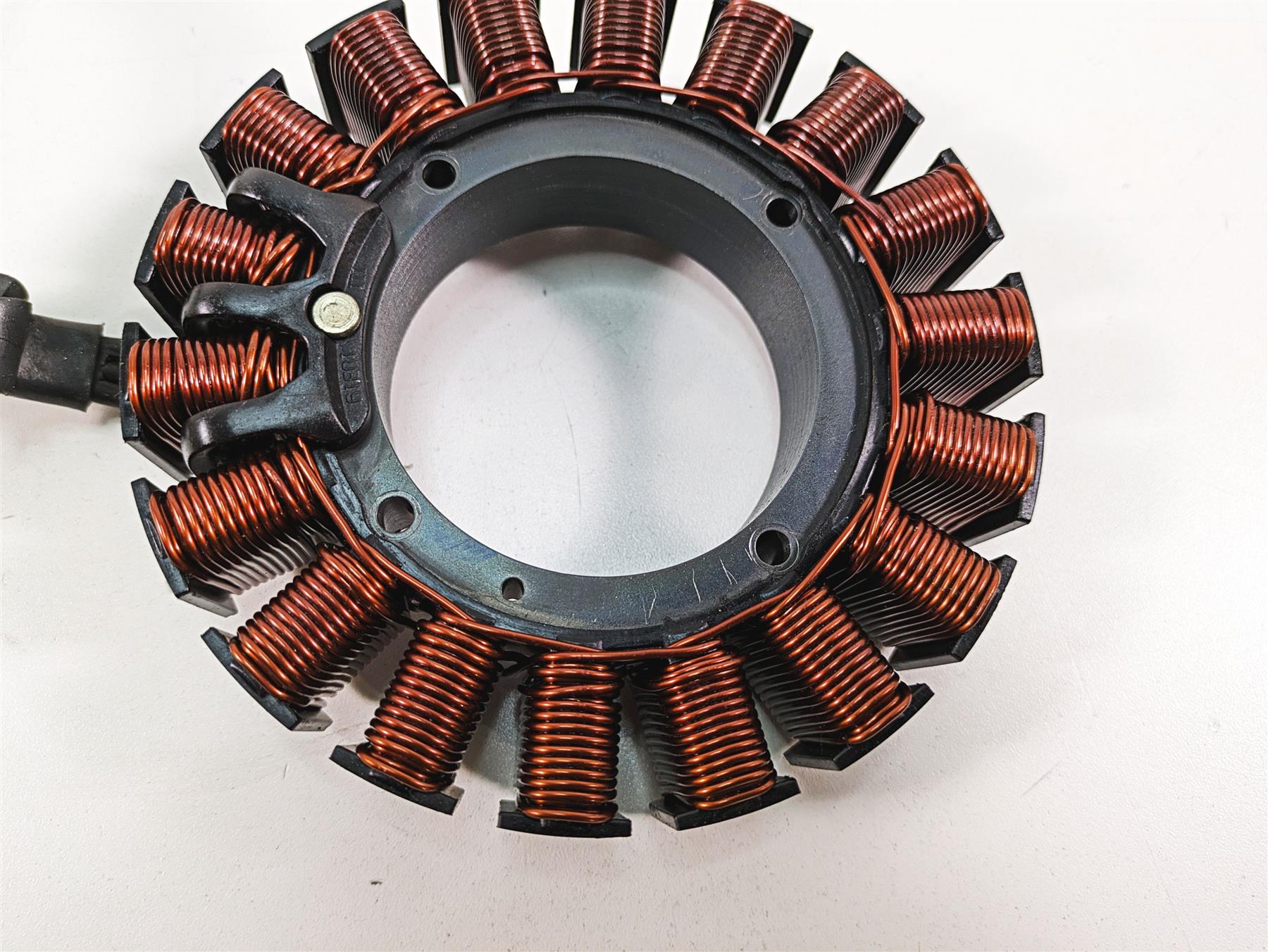 2011 Harley Touring FLTRU Road Glide Stator Alternator Generator 29987-06D {{ shop.shopifyCountryName }} - Mototech271