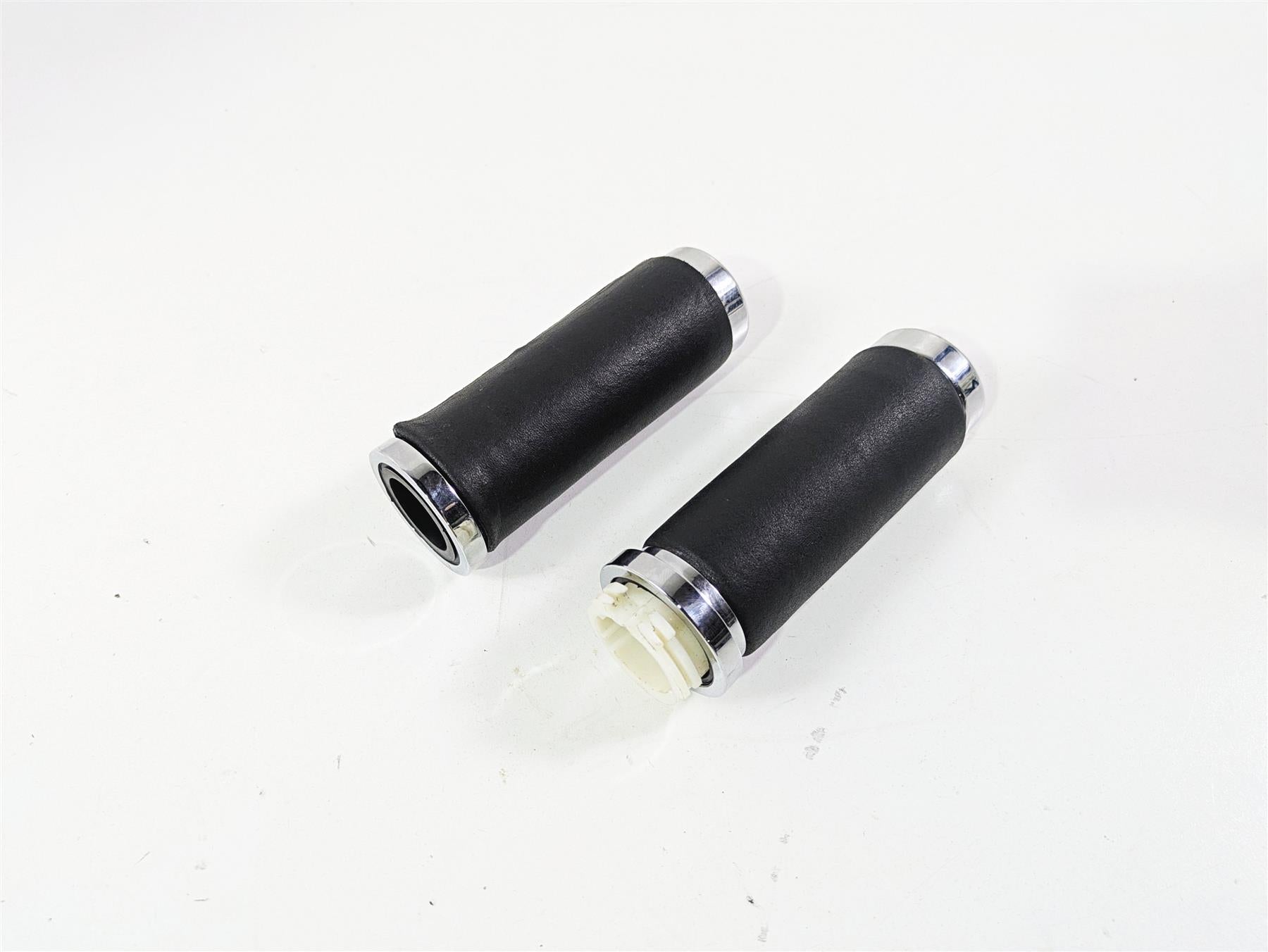 2008 Ultima Motorcycles Fat Bastard Left Right Hand Grip Set {{ shop.shopifyCountryName }} - Mototech271