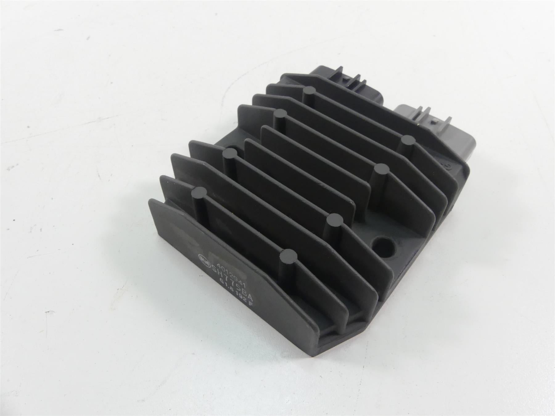2022 Indian FTR1200 S Rectifier Voltage Regulator SH775BA 4012941 {{ shop.shopifyCountryName }} - Mototech271