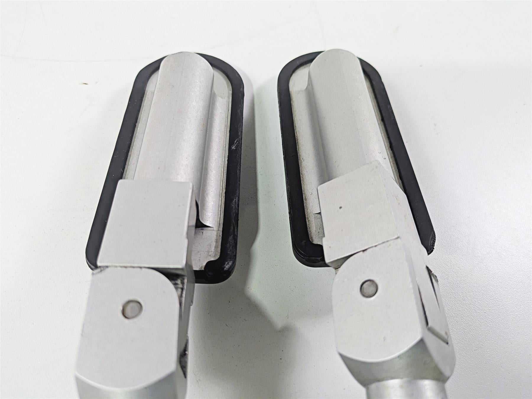 2016 BMW R1200RT K52 Ilium Works Versatile Highway FootPeg Set 27-100 {{ shop.shopifyCountryName }} - Mototech271