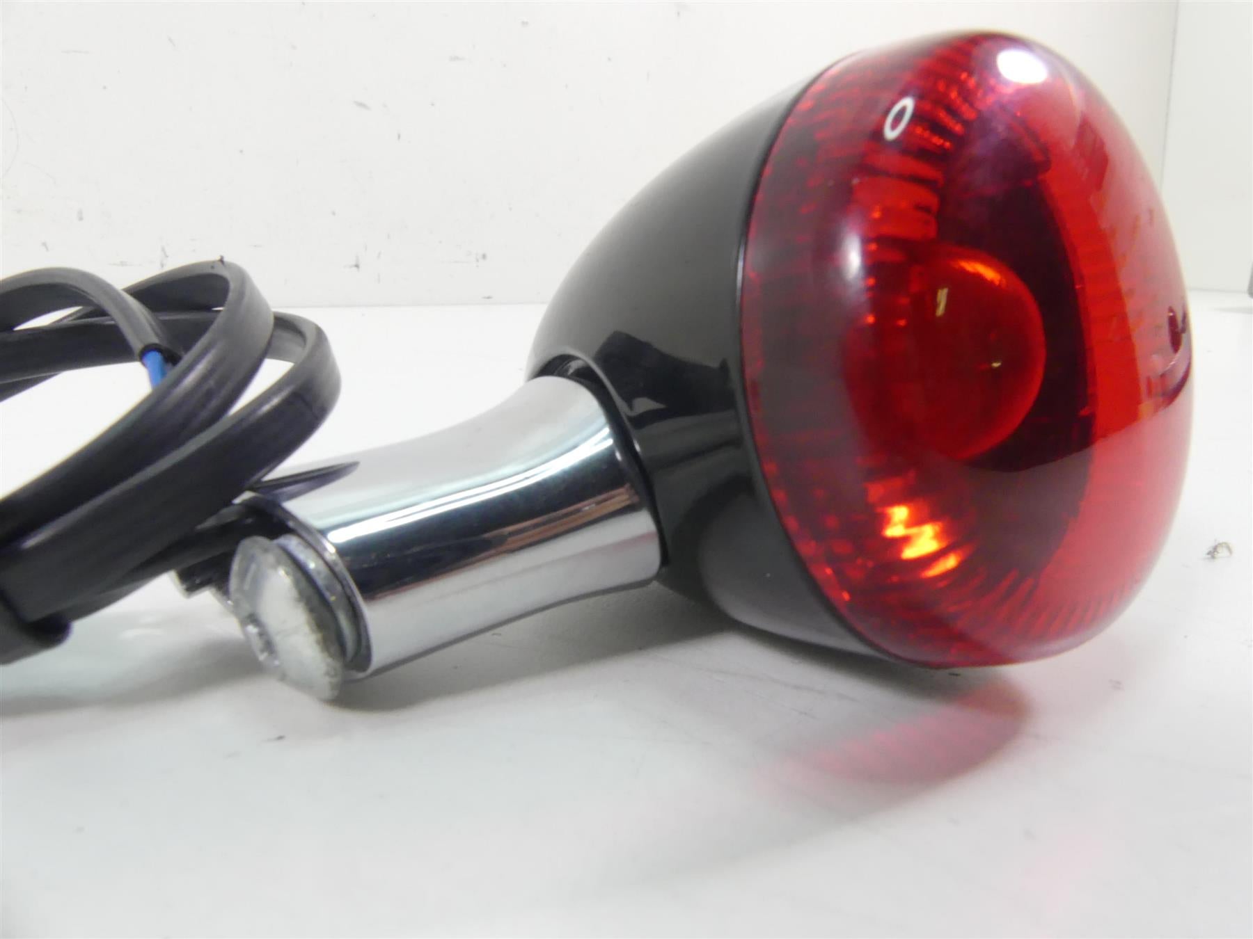 2018 Harley Softail FXFB Fat Bob Rear Right Blinker Turn Signal 67800965 {{ shop.shopifyCountryName }} - Mototech271