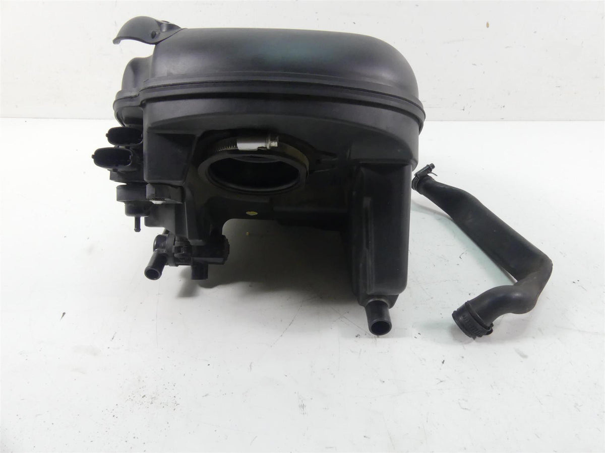 2018 Ducati Hypermotard 939 SP Air Box Cleaner Breather Filter 44212691B {{ shop.shopifyCountryName }} - Mototech271