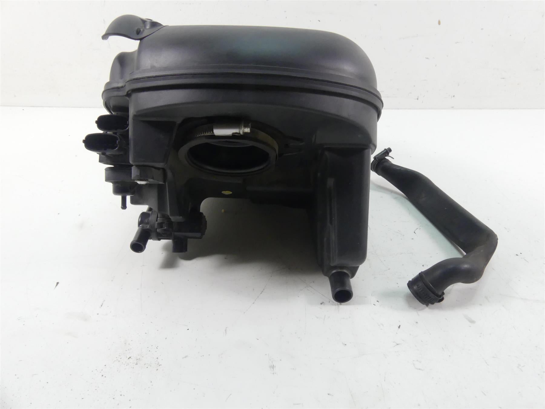 2018 Ducati Hypermotard 939 SP Air Box Cleaner Breather Filter 44212691B {{ shop.shopifyCountryName }} - Mototech271
