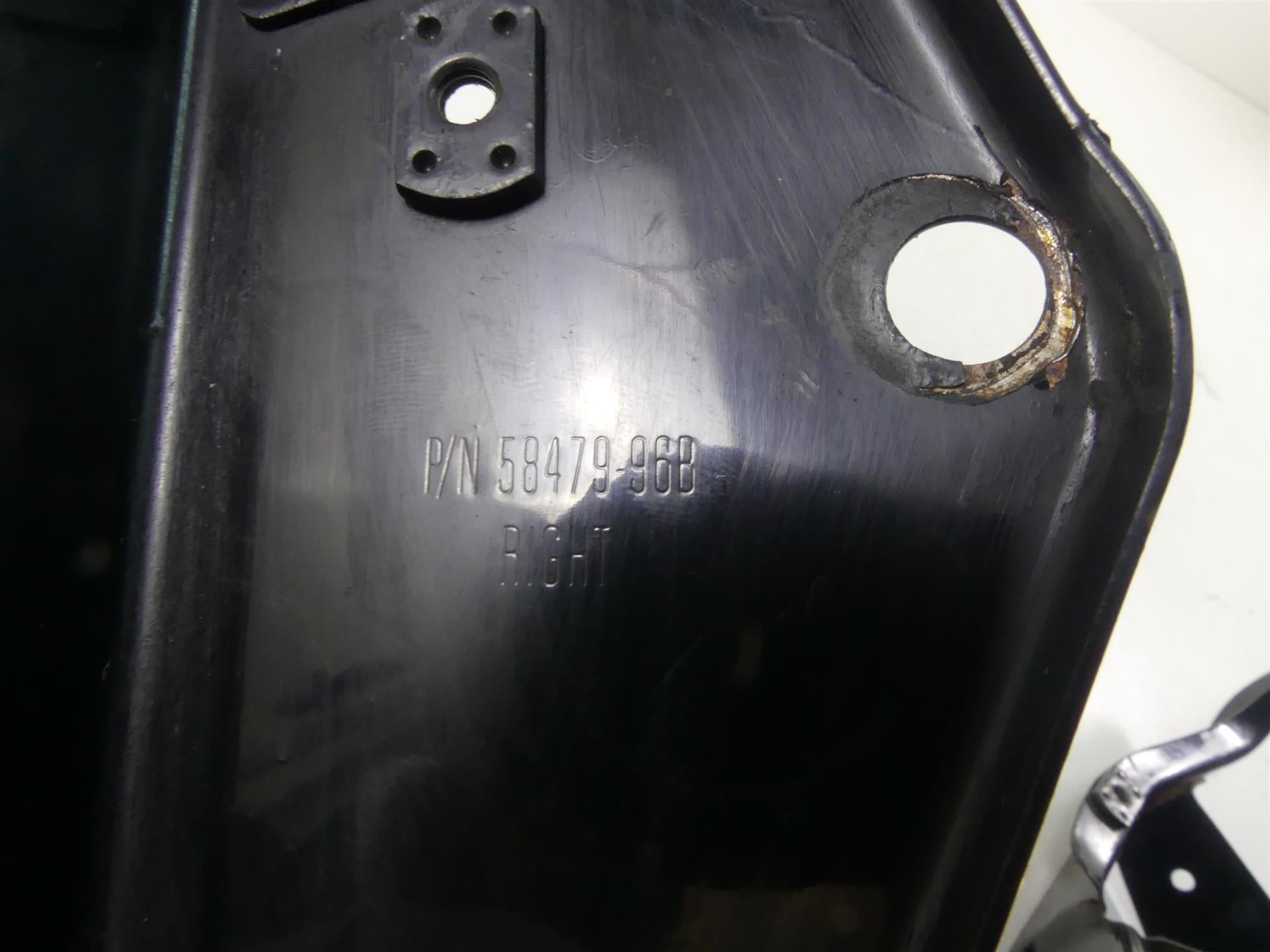 2012 Harley CVO FLHX SE3 Street Glide Front Fairing Mount Set - Read 58478-96B {{ shop.shopifyCountryName }} - Mototech271