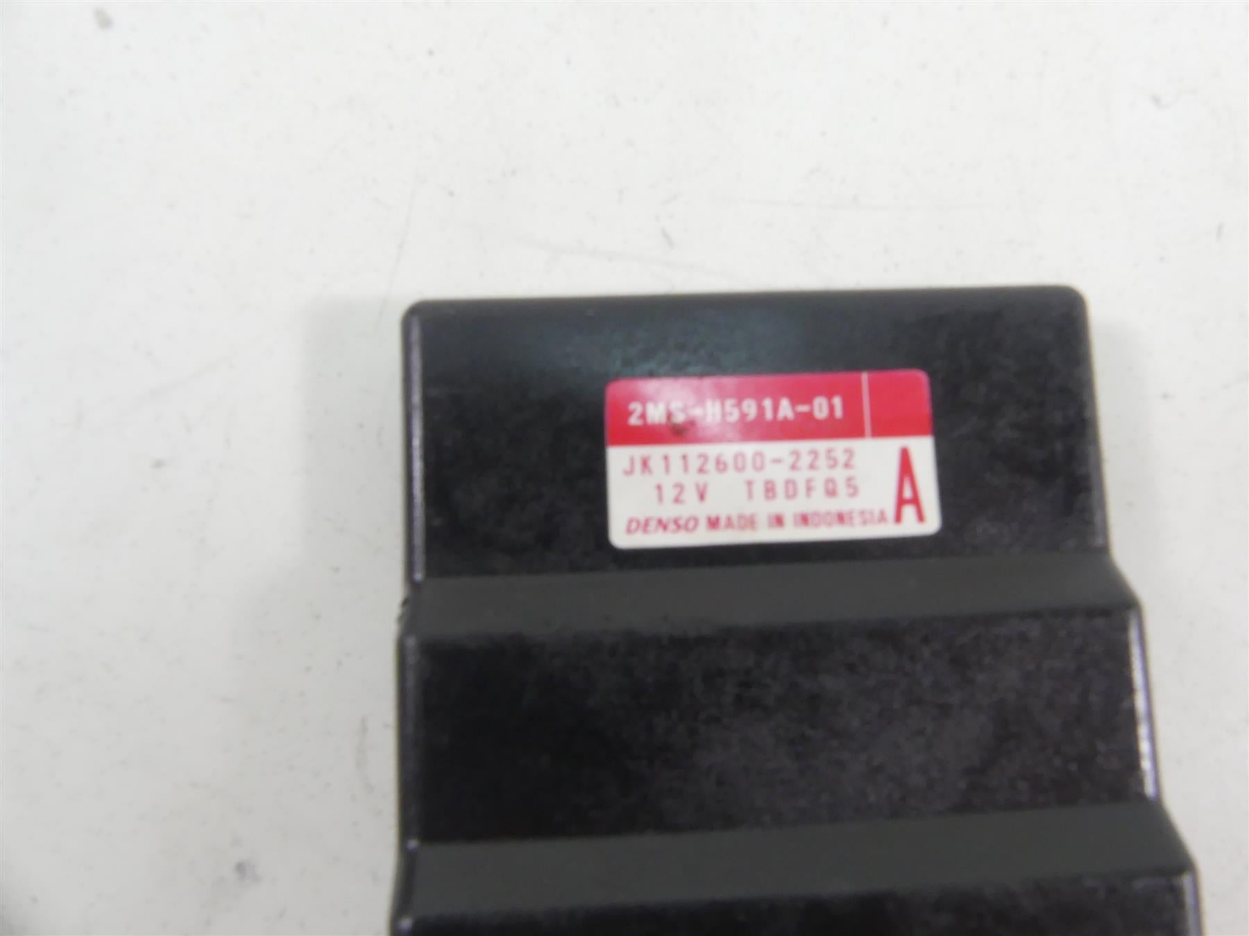 2015 Yamaha YZF-R3 Denso Cdi Ecu Ecm Engine Control Module 2MS-H591A-01 {{ shop.shopifyCountryName }} - Mototech271