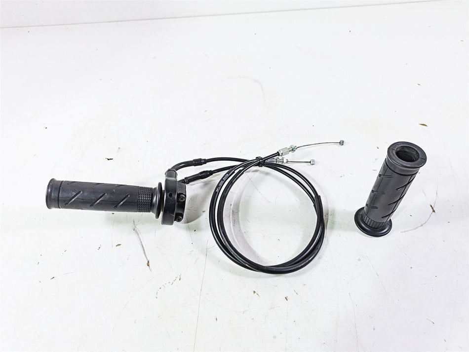 2008 Honda CBR1000RR SC59 Right Hand Throttle Grip & Cables Set 53140-MCF-305 {{ shop.shopifyCountryName }} - Mototech271