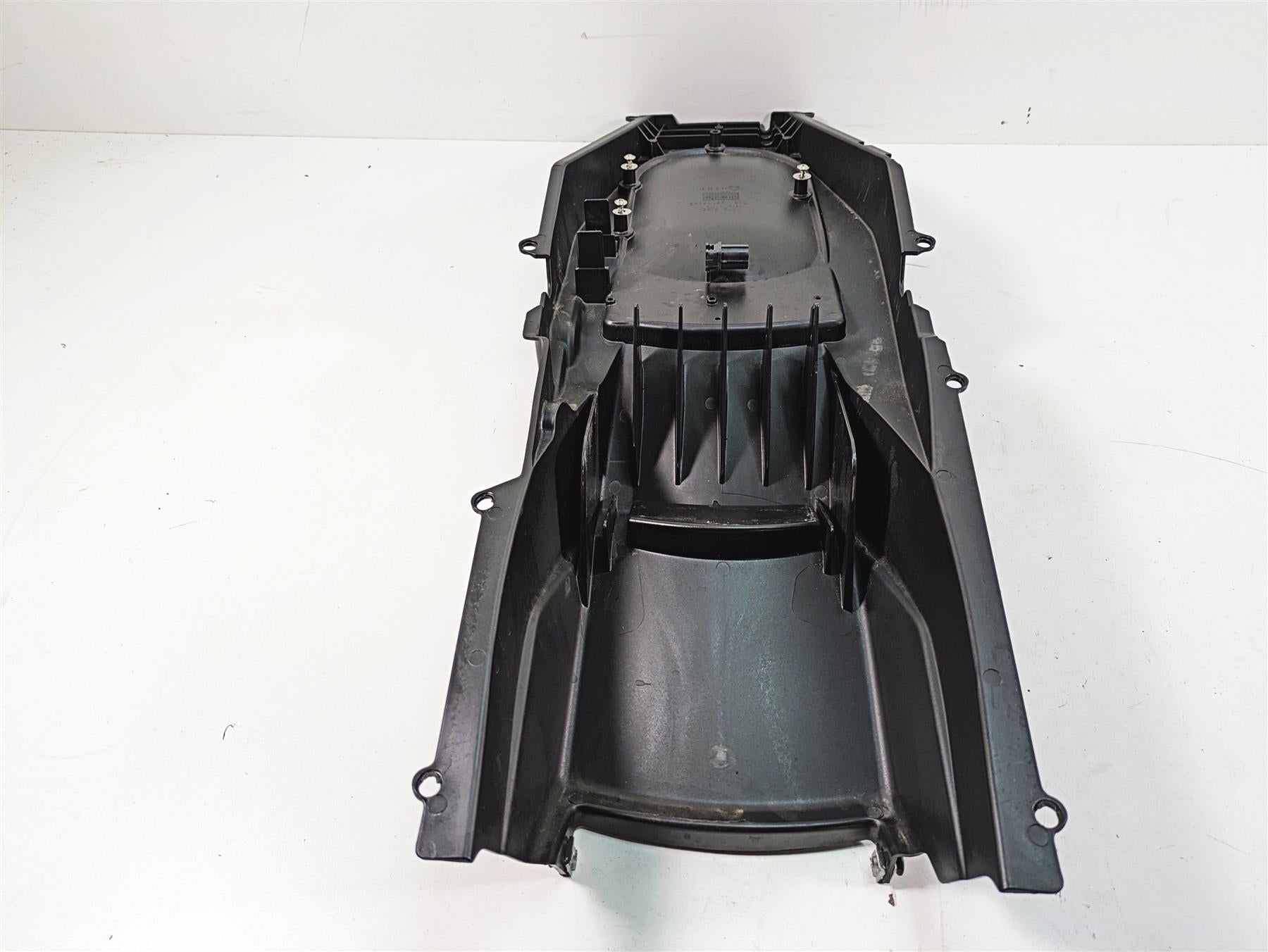 2020 Moto Guzzi V85 TT Adventure Rear Inner Fender & Storage Box Set 2B005442 {{ shop.shopifyCountryName }} - Mototech271