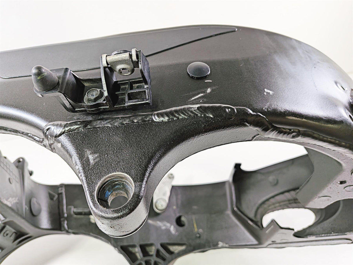 2008 Yamaha YZF R1 RN19 Straight Main Frame Chassis With Texas Salvage Title 4C8-21110-01-00 {{ shop.shopifyCountryName }} - Mototech271