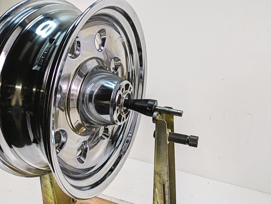 2006 Harley Softail FXSTSI Springer Rear Wheel Rim Chrome 17x6 41117-06 {{ shop.shopifyCountryName }} - Mototech271