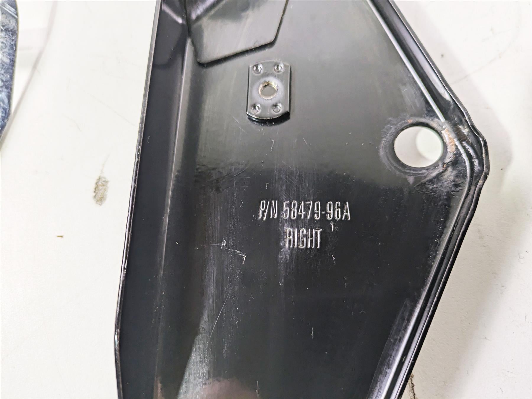 2008 Harley Touring FLHTP Electra Glide Front Fairing Mounts Set 58478-96 {{ shop.shopifyCountryName }} - Mototech271