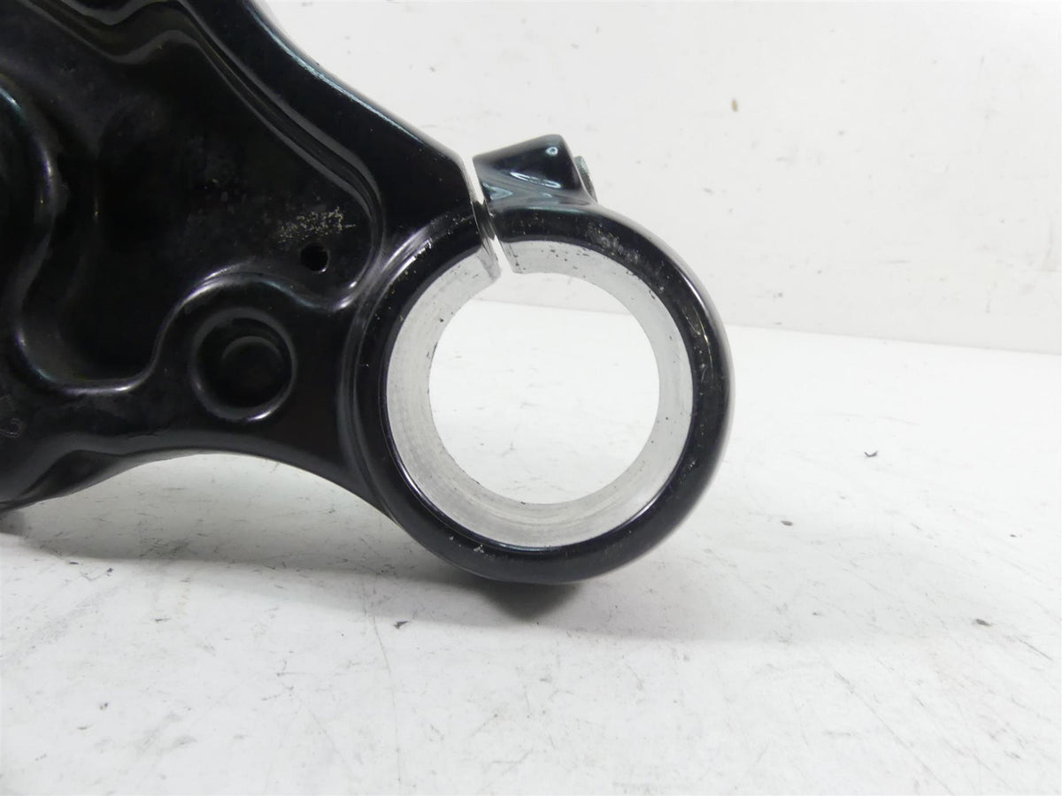 2018 Harley Softail FXBB Street Bob Lower Triple Tree Steering Clamp 45900170 {{ shop.shopifyCountryName }} - Mototech271