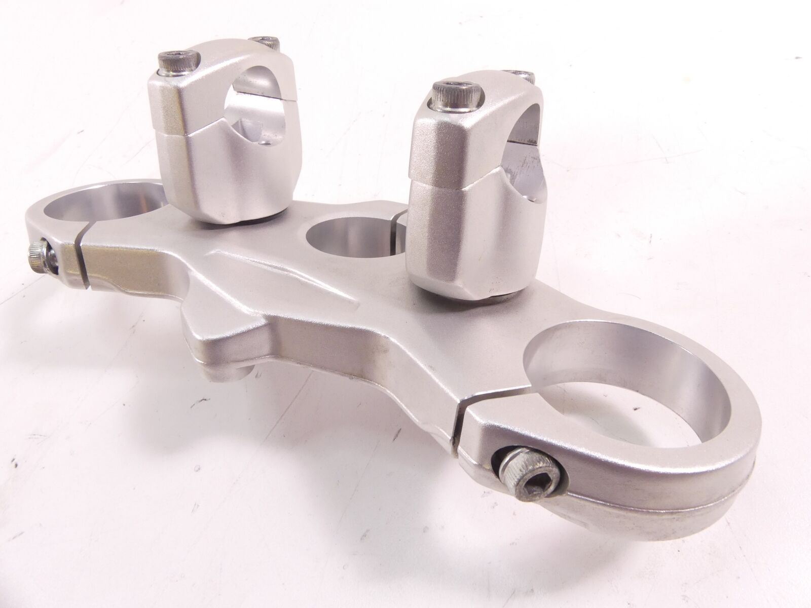 2014 MV Agusta B3 Brutale 800 EAS Upper Triple Tree Clamp & Riser 50mm 8000B6245 {{ shop.shopifyCountryName }} - Mototech271