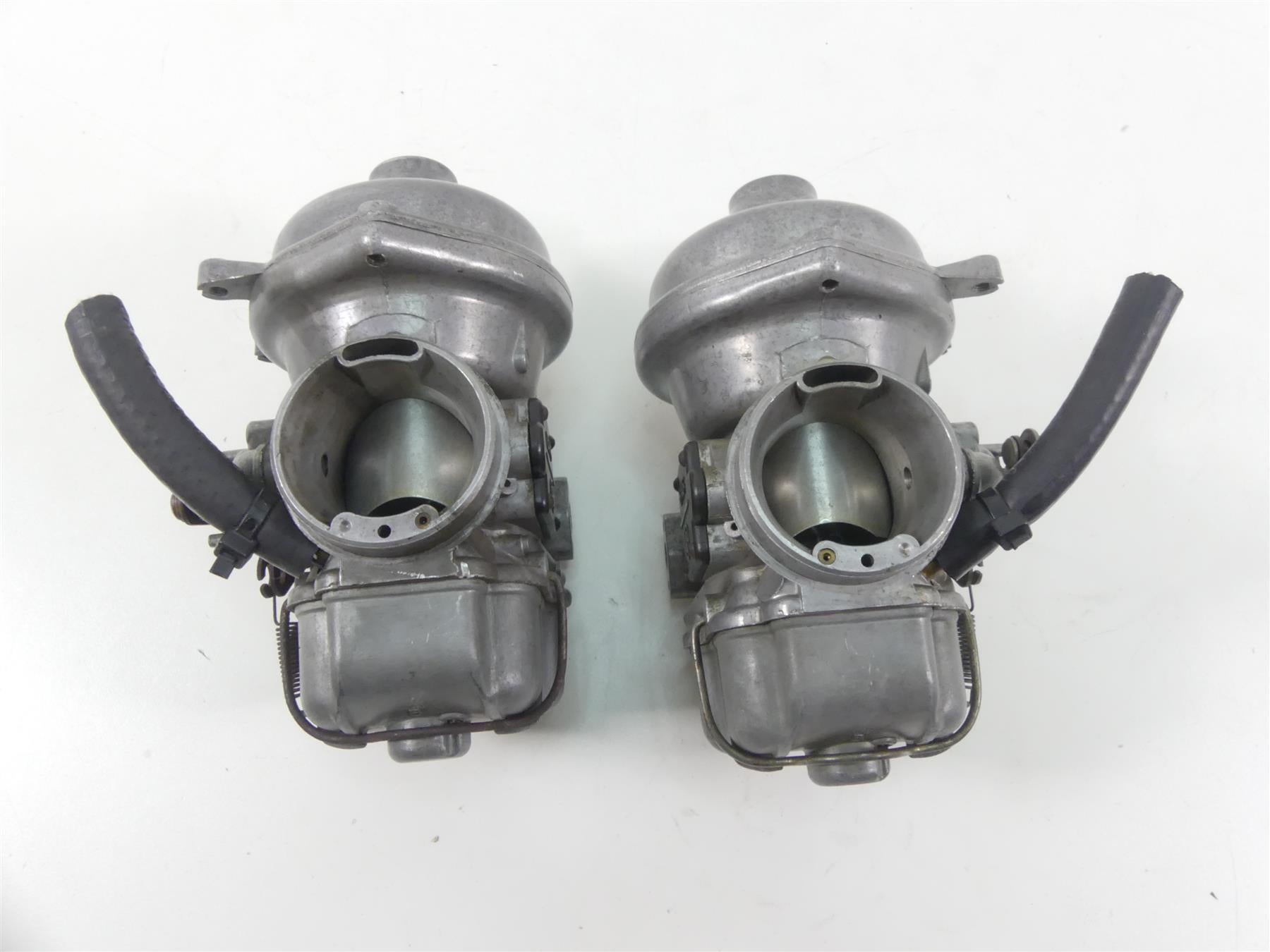 1978 BMW R100 S (2474) 40mm Bing Carbs Carburetor Set 13111337285 13111335814 {{ shop.shopifyCountryName }} - Mototech271