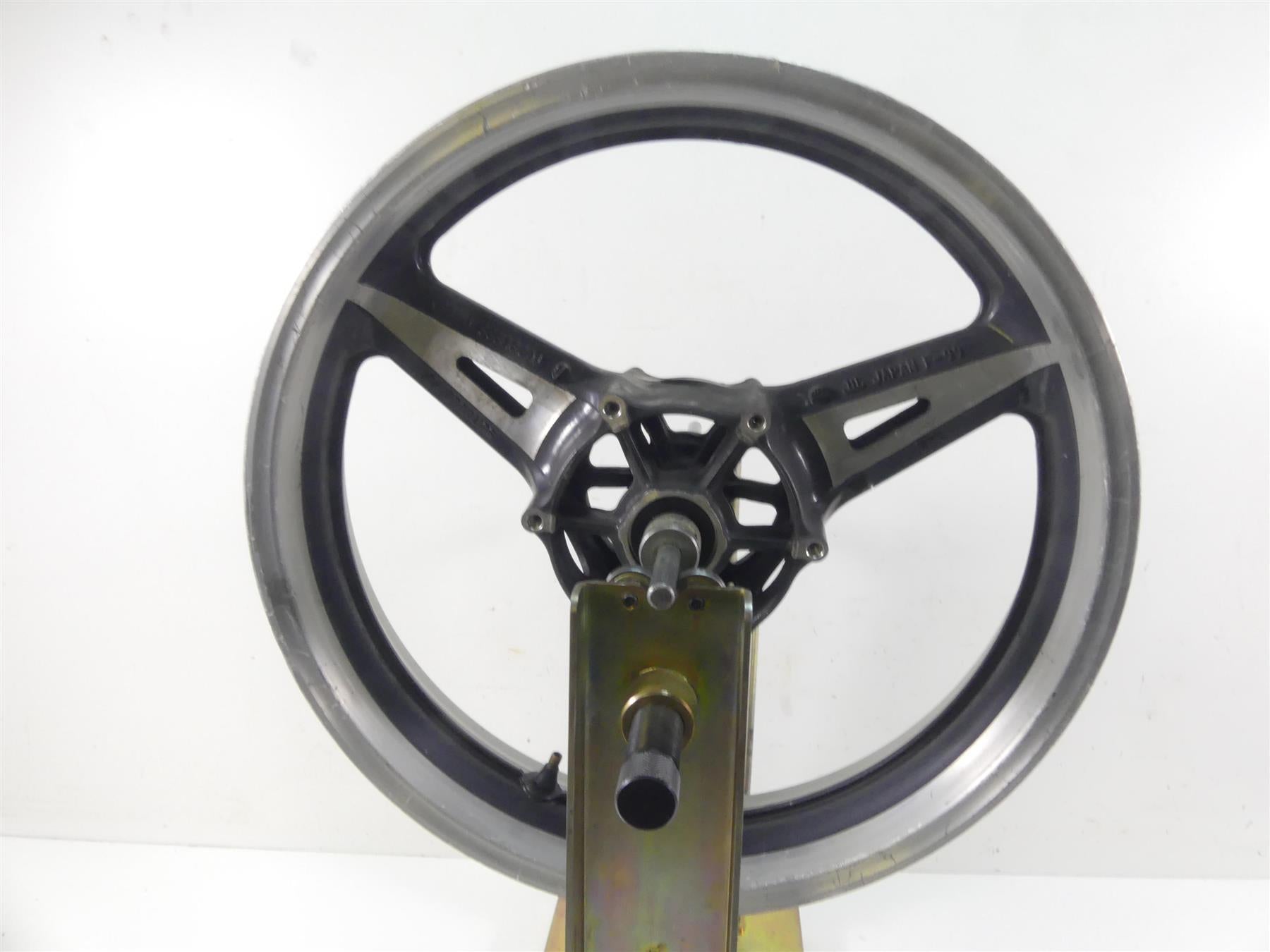2004 Yamaha XV1700 Road Star Warrior Straight 18x3.5 Front Wheel 5PX-25168-01-7B {{ shop.shopifyCountryName }} - Mototech271