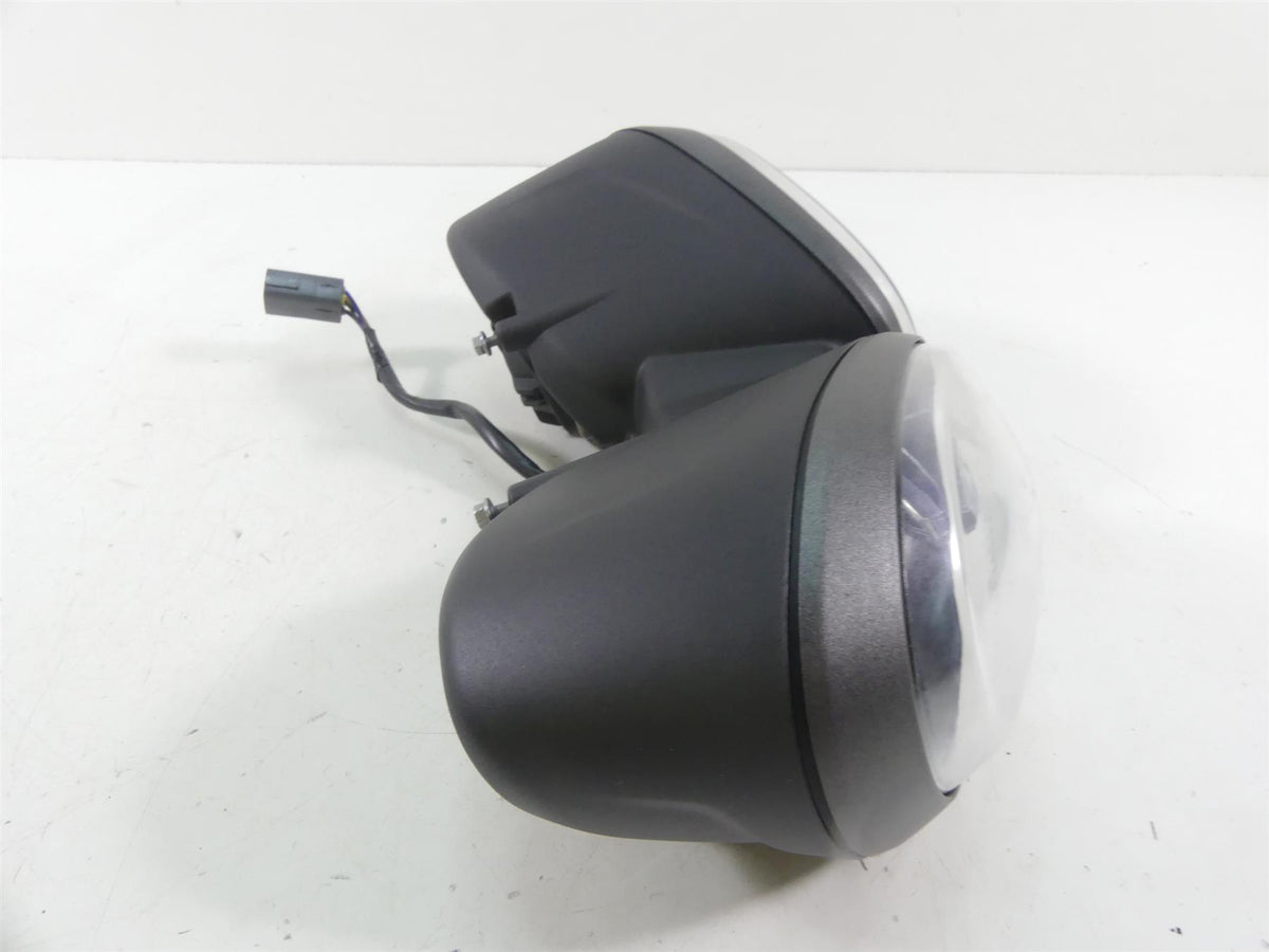 2019 Triumph Street Triple 765R Oem Head Light Lamp Headlight T2701608 {{ shop.shopifyCountryName }} - Mototech271