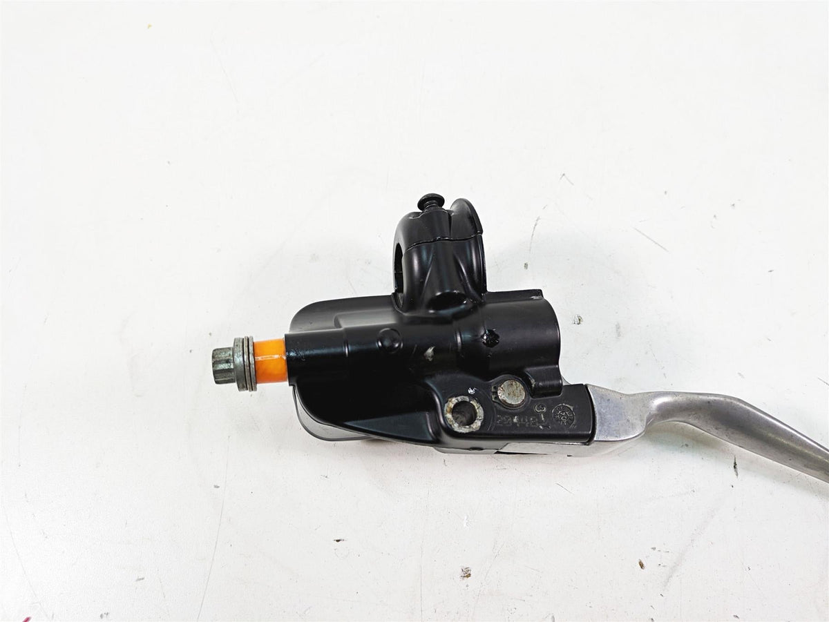 2005 Harley Dyna FXDL Low Rider Front Brake Master Cylinder 9/16" 45019-96F {{ shop.shopifyCountryName }} - Mototech271