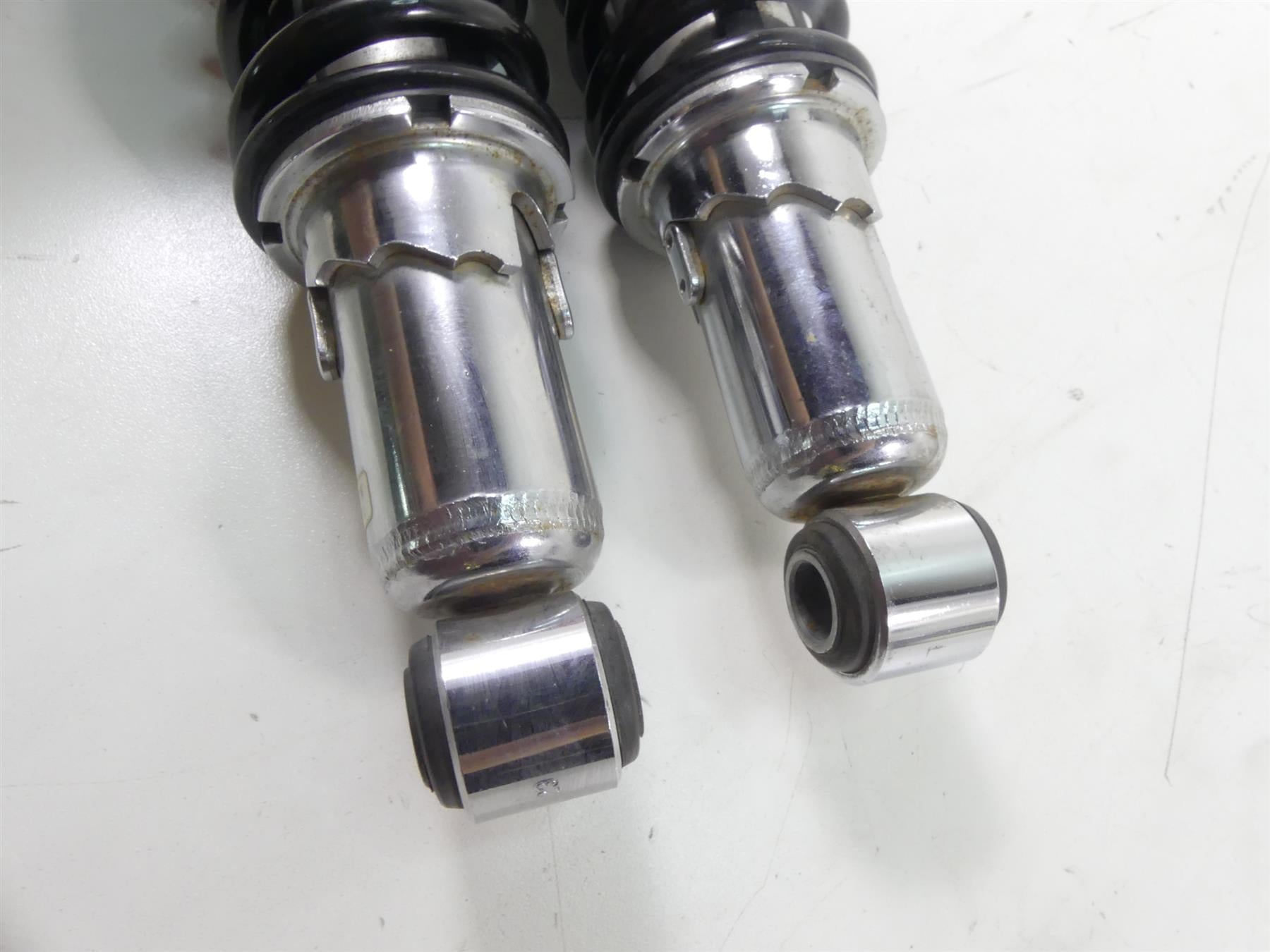 2013 Harley Davidson VRSCF Muscle Rear Shocks Damper 13" No Leaks 54617-09 {{ shop.shopifyCountryName }} - Mototech271