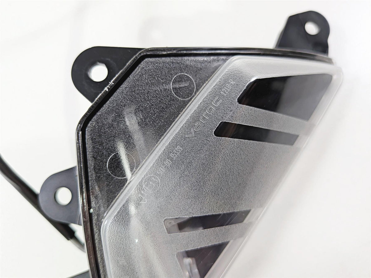 2024 Kawasaki EX500 Ninja 40th An. Front Blinker Turn Signal Set 23040-0157 {{ shop.shopifyCountryName }} - Mototech271