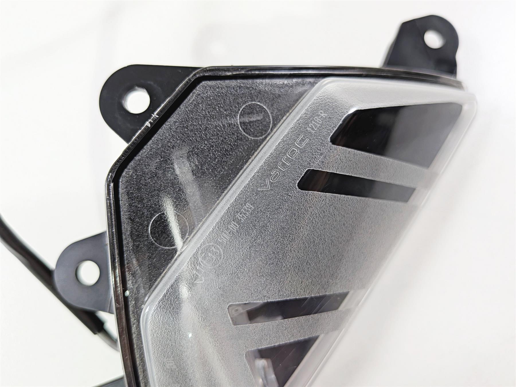 2024 Kawasaki EX500 Ninja 40th An. Front Blinker Turn Signal Set 23040-0157 {{ shop.shopifyCountryName }} - Mototech271