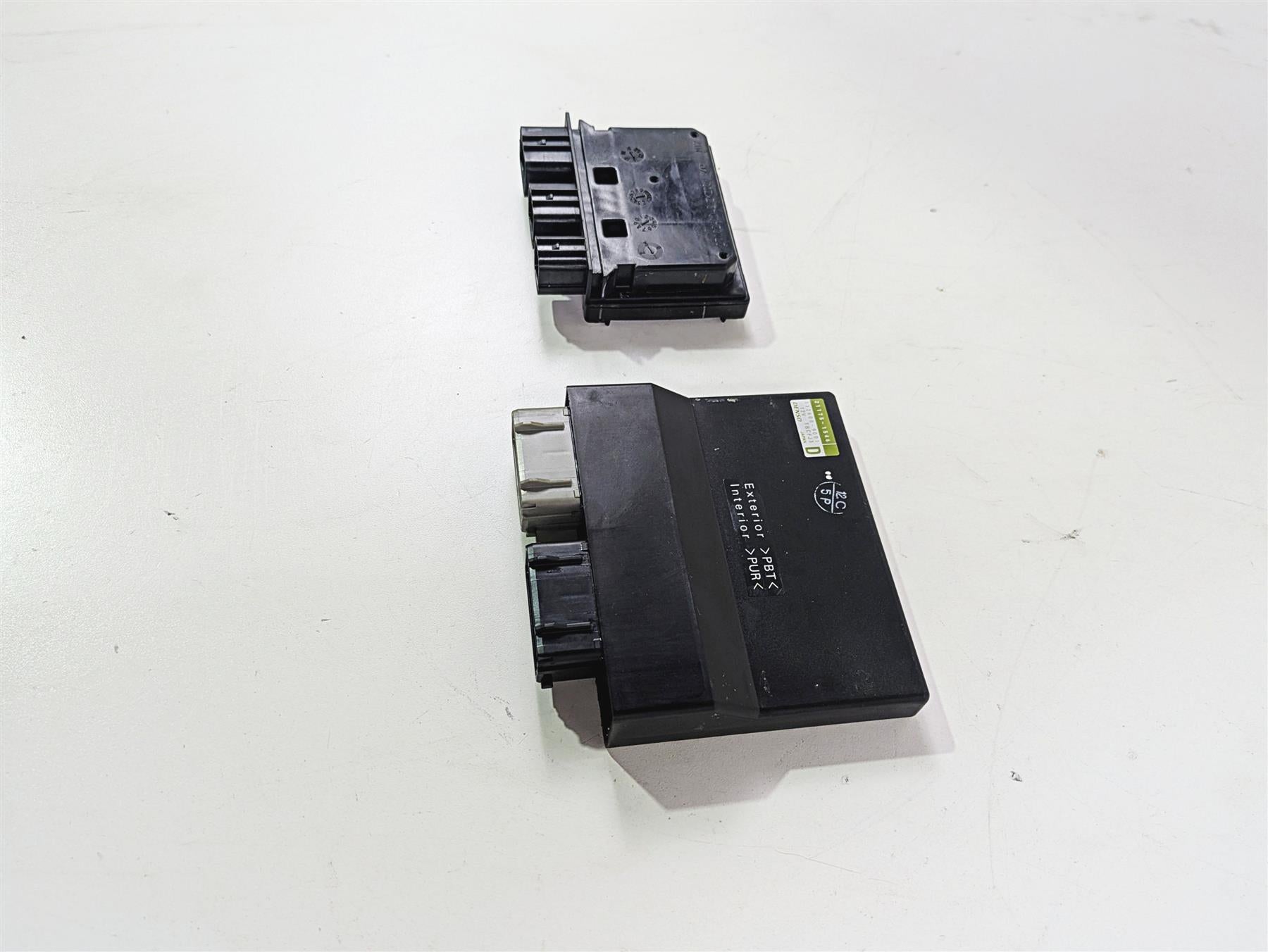 2020 Kawasaki Z900 ZR900 Cdi Ecu Ecm Engine Control & Relay Box 21175-1546 {{ shop.shopifyCountryName }} - Mototech271