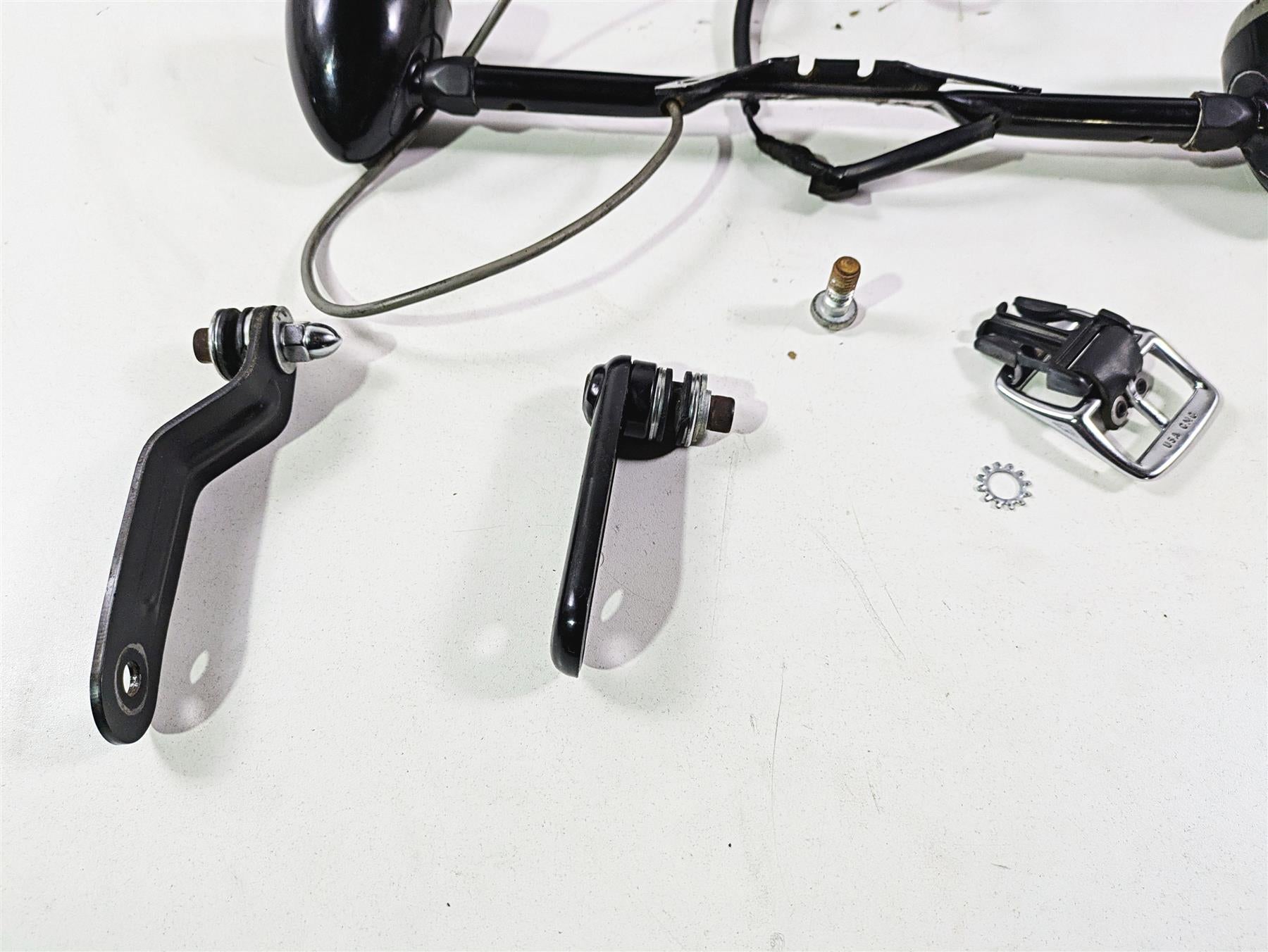 2014 Harley FLS Softail Slim Detachable Leather Saddlebag Set - Read 90200678 {{ shop.shopifyCountryName }} - Mototech271