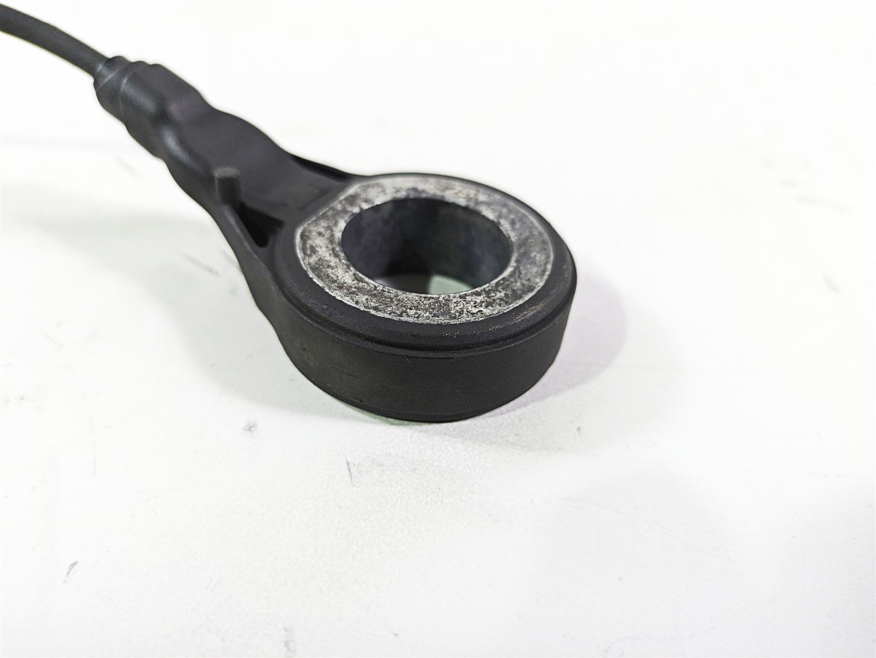 2008 Harley Touring FLHTCU E-Glide 105TH Rear Abs Wheel Speed Sensor 40615-08 {{ shop.shopifyCountryName }} - Mototech271