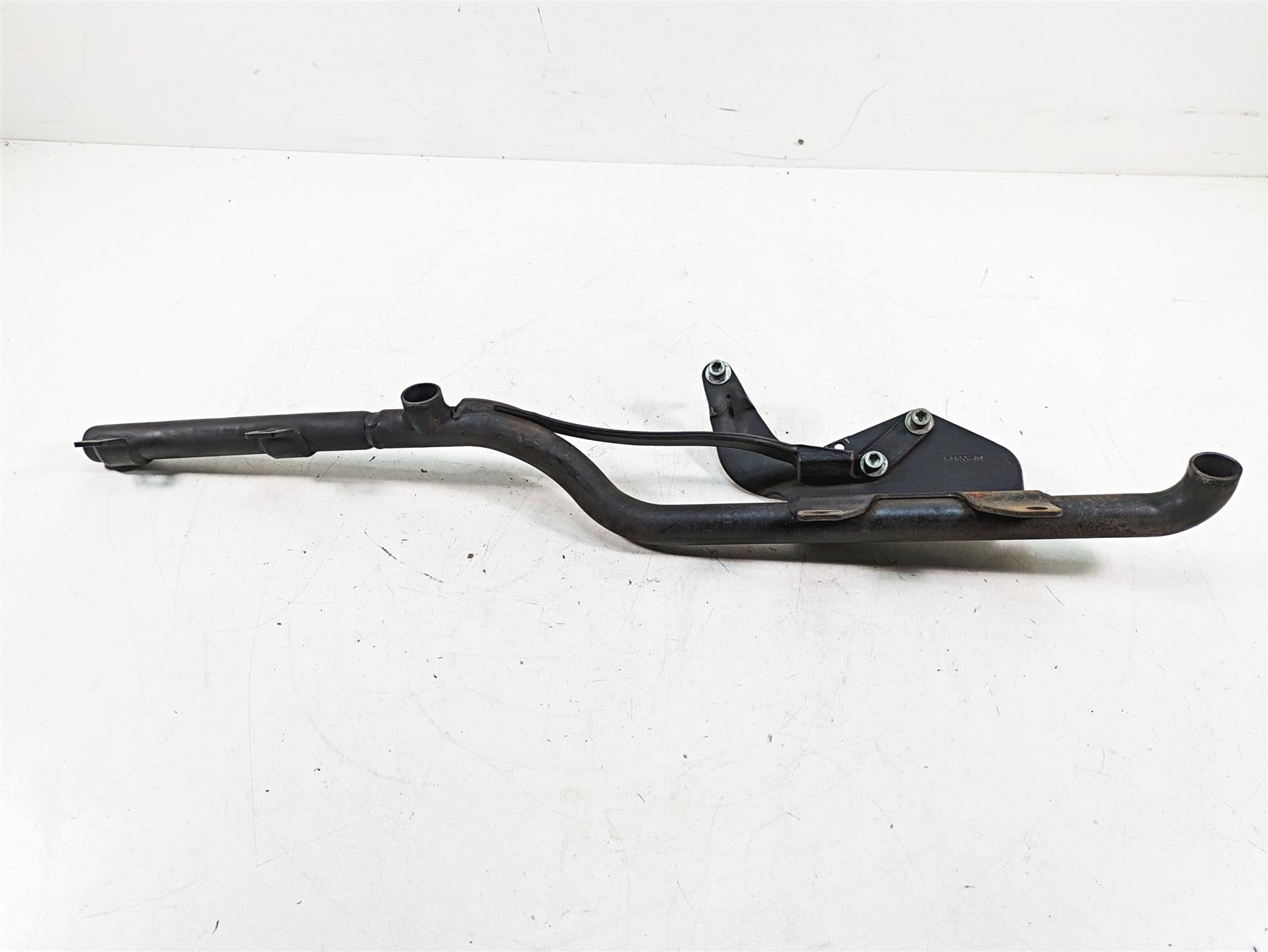 2007 Harley Sportster XL1200 C Muffler Interconnect Crossover Bracket 64855-04 {{ shop.shopifyCountryName }} - Mototech271