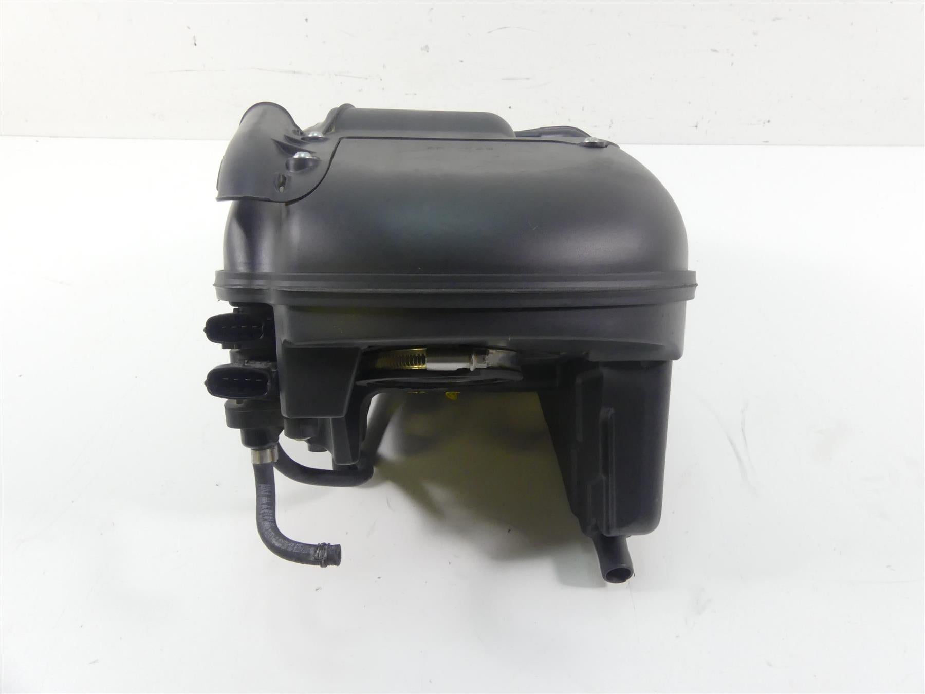 2014 Ducati Hypermotard 821 SP Air Box Cleaner Breather Box Set 44212691B {{ shop.shopifyCountryName }} - Mototech271
