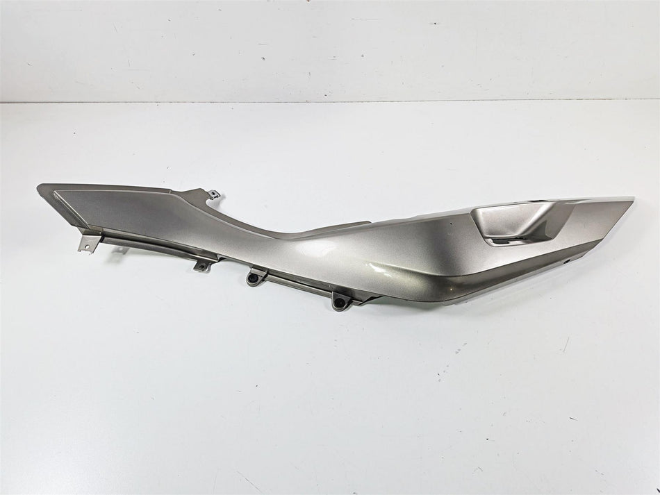 2016 BMW R1200RT RT RTW K52 Left Tail Side Cover Fairing Platinbronz 46638533567 {{ shop.shopifyCountryName }} - Mototech271