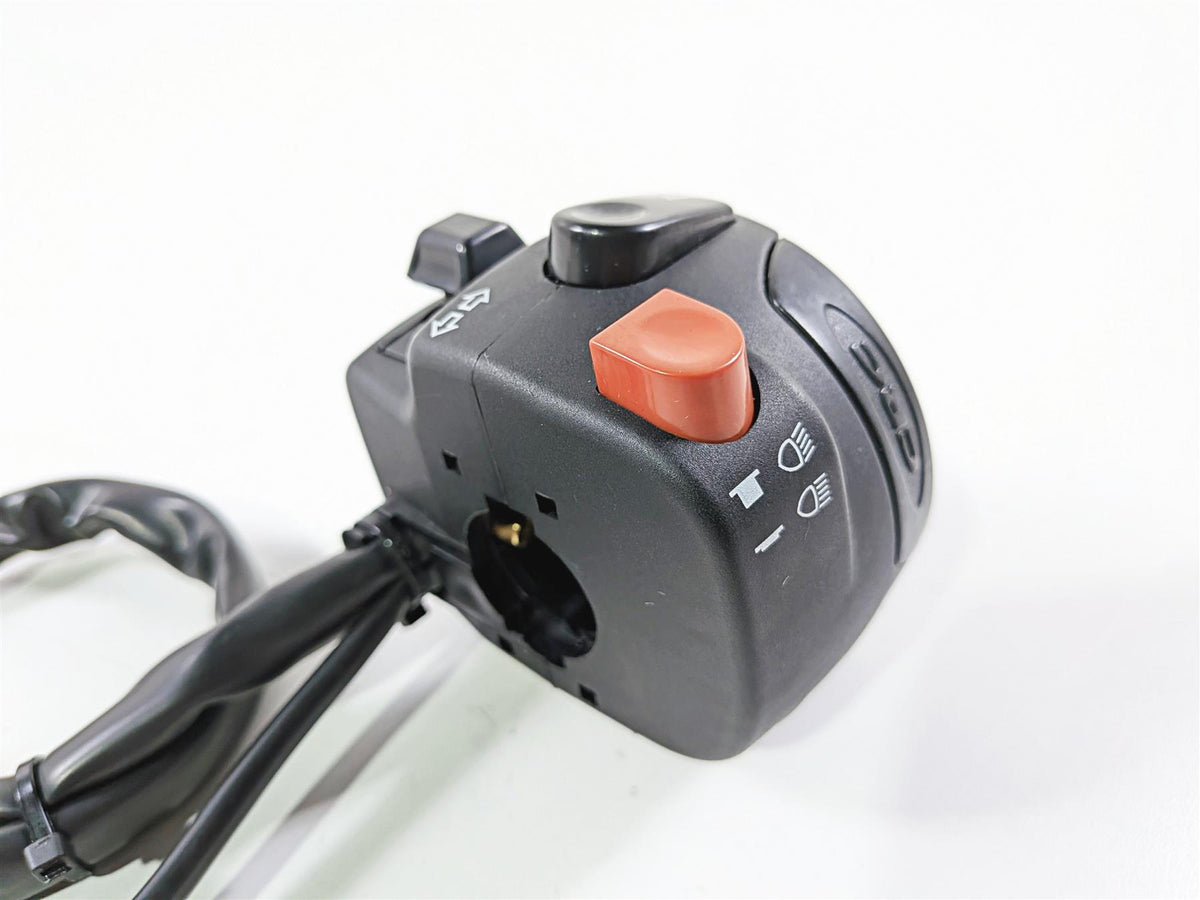 2007 Mv Agusta F4 1000R 312 domino Left Hand Light Horn Control Switch 8000A0922-Mototech271
