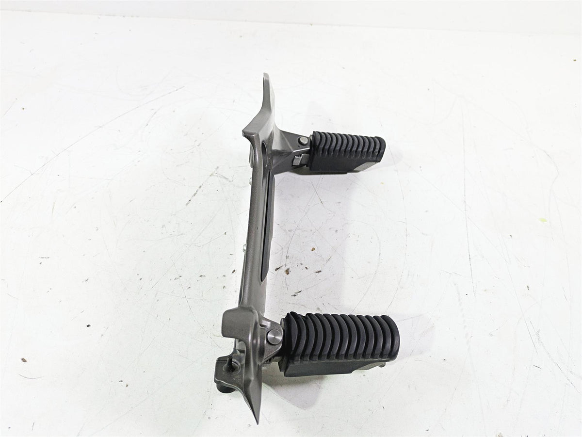 2015 BMW K1600 GT K48 Left Rider Passenger Foot Peg Set 46717716013 46717727576 {{ shop.shopifyCountryName }} - Mototech271