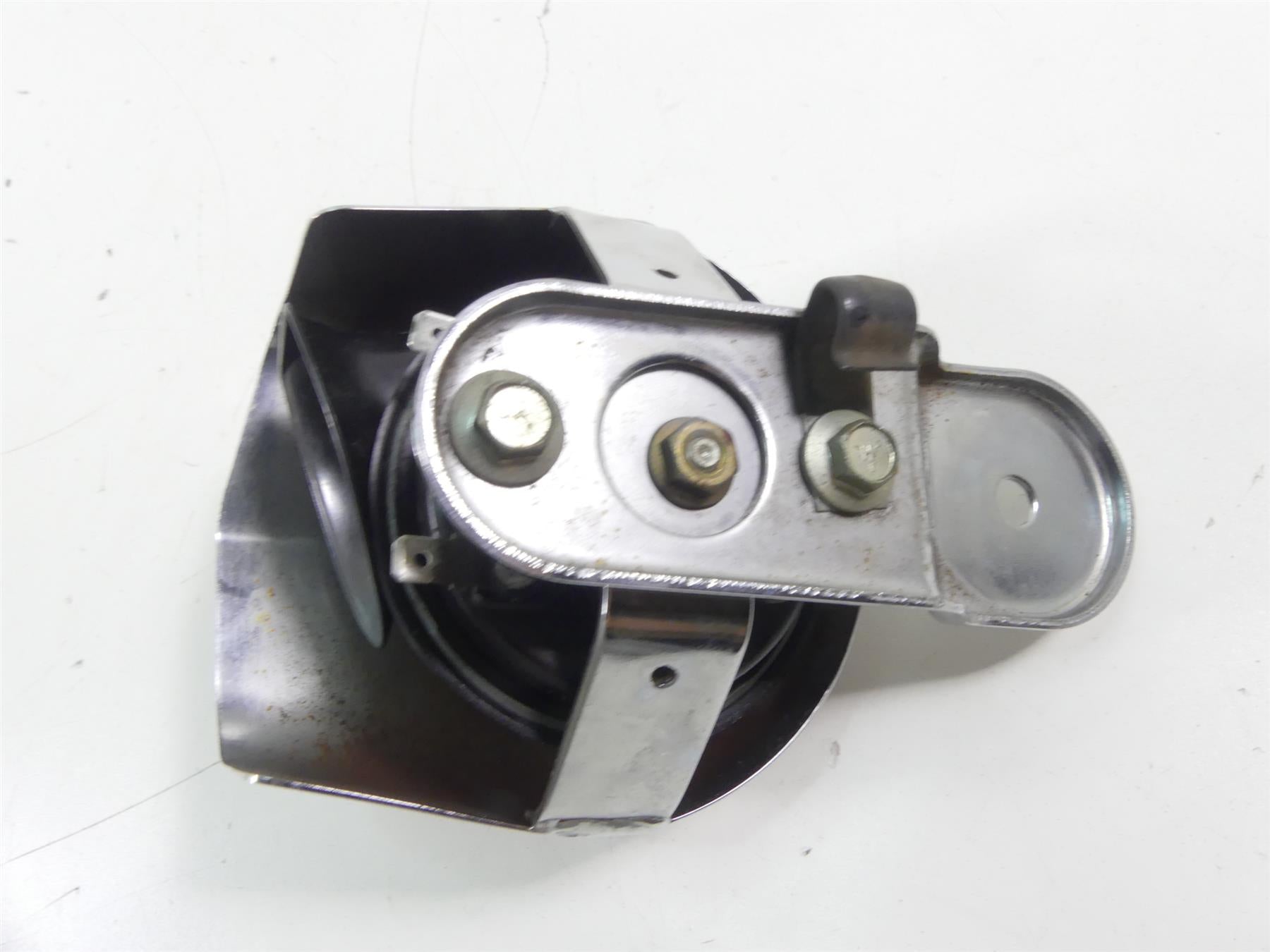 2004 Harley Softail FLSTFI Fat Boy Horn + Chrome Cover 61300478A {{ shop.shopifyCountryName }} - Mototech271