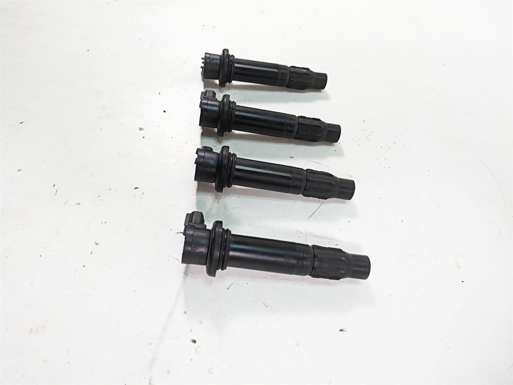 2007 Yamaha R1 YZFR1 Ignition Coil Stick Coils Set - Read 4C8-82310-00-00 {{ shop.shopifyCountryName }} - Mototech271