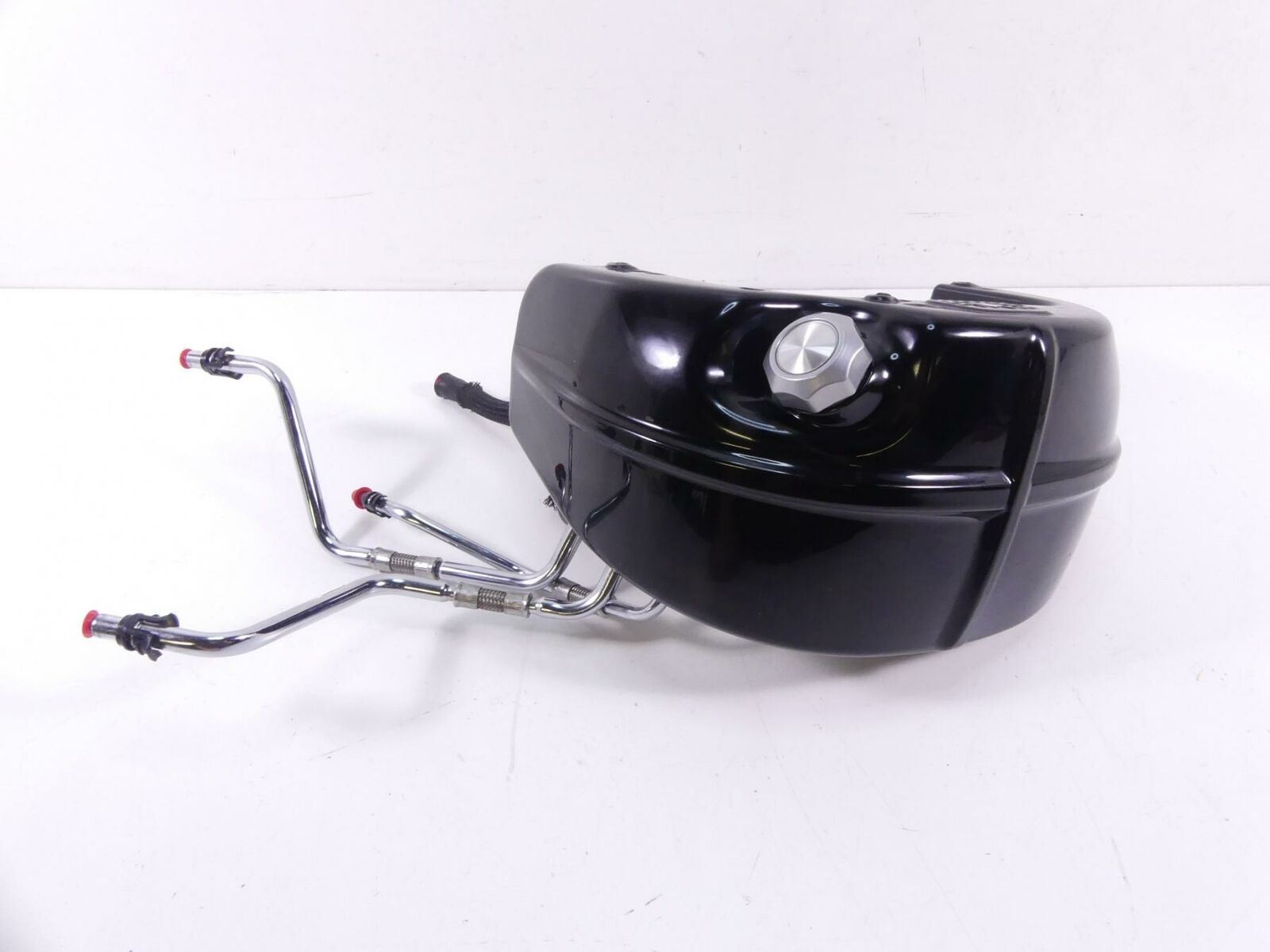 2014 Harley FXSB Softail Breakout Oil Tank Reservoir With Lines 62500013 {{ shop.shopifyCountryName }} - Mototech271