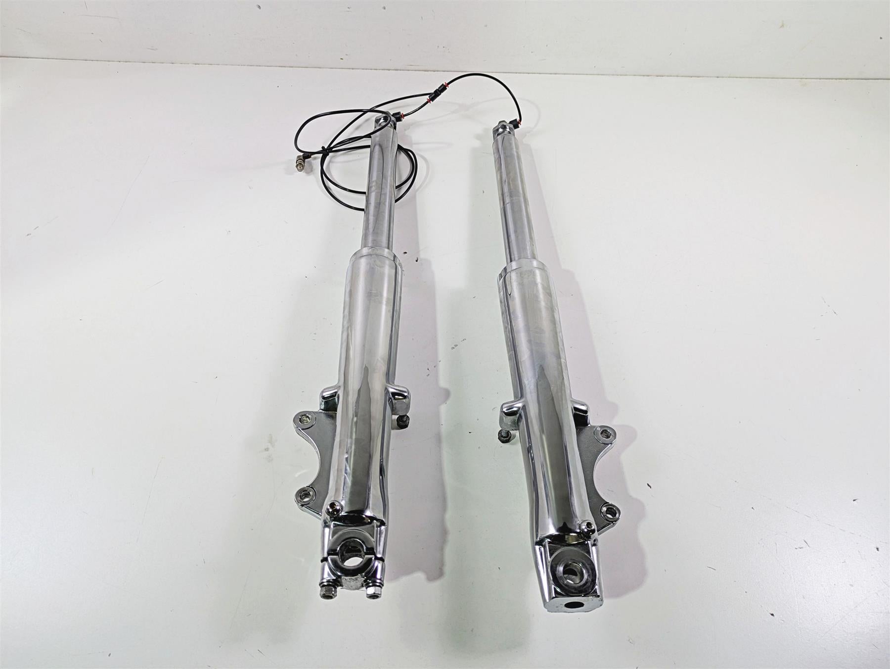 1998 Harley Touring FLHRCI Road King Chrome Front Fork Leg Set 45826-97 45833-97 {{ shop.shopifyCountryName }} - Mototech271