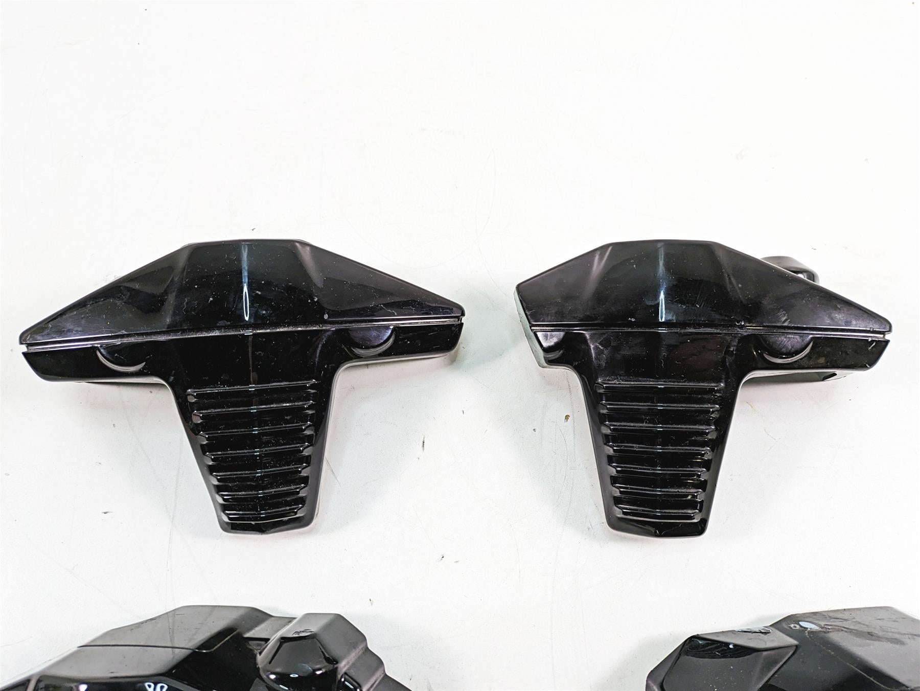 2016 Suzuki M109R VZR1800 Cylinder Head Plug Cover Set - Read 11175-48G20 {{ shop.shopifyCountryName }} - Mototech271