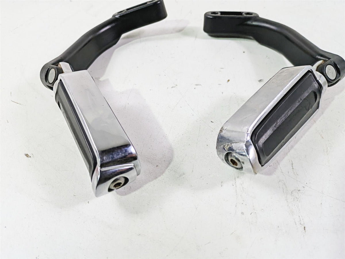 2013 Harley VRSCF Muscle Rod Rear Passenger Foot Peg Set 50822-09 50826-09 {{ shop.shopifyCountryName }} - Mototech271
