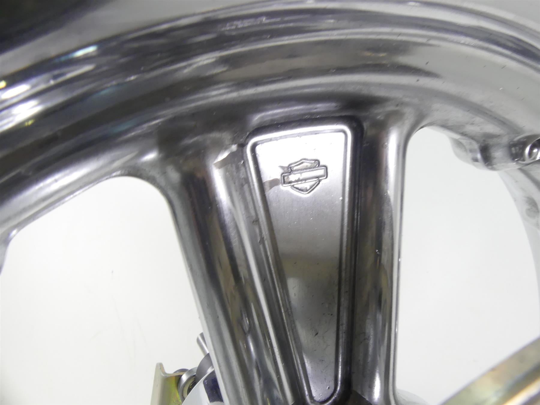 2004 Harley FLHTC SE CVO Electra Glide Straight Rear Wheel Rim 16x3 43482-04 {{ shop.shopifyCountryName }} - Mototech271