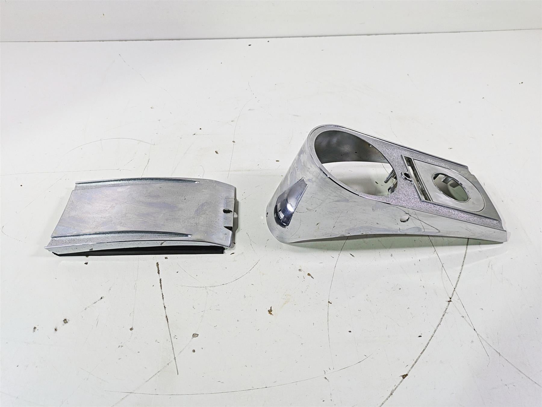 2005 Harley Softail FLSTSCI Heritage Springer Fuel Tank Dash Cover Read 71273-00 {{ shop.shopifyCountryName }} - Mototech271