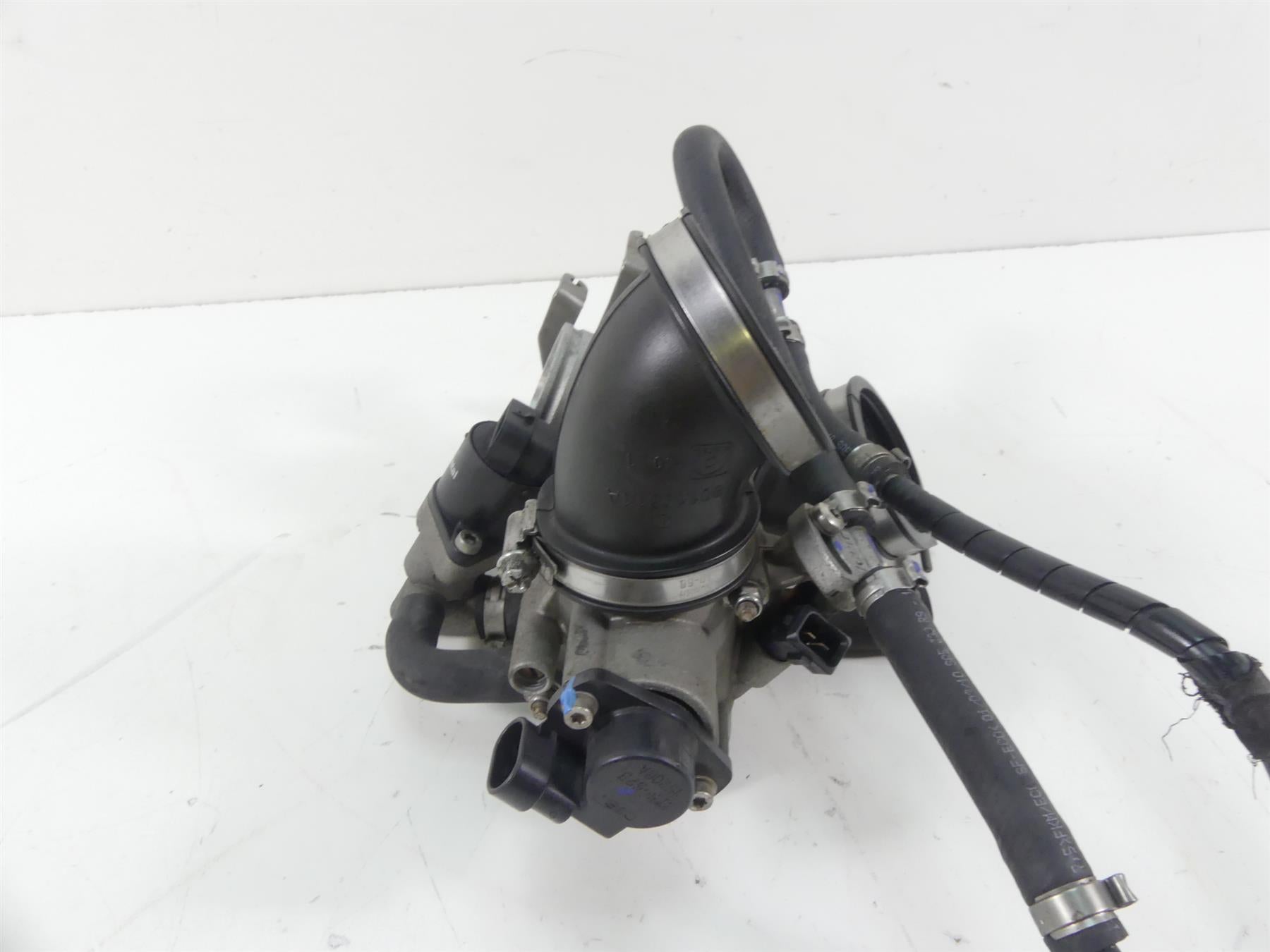 2011 Ducati Hypermotard 1100 SP Throttle Body Fuel Injection 28240851A {{ shop.shopifyCountryName }} - Mototech271