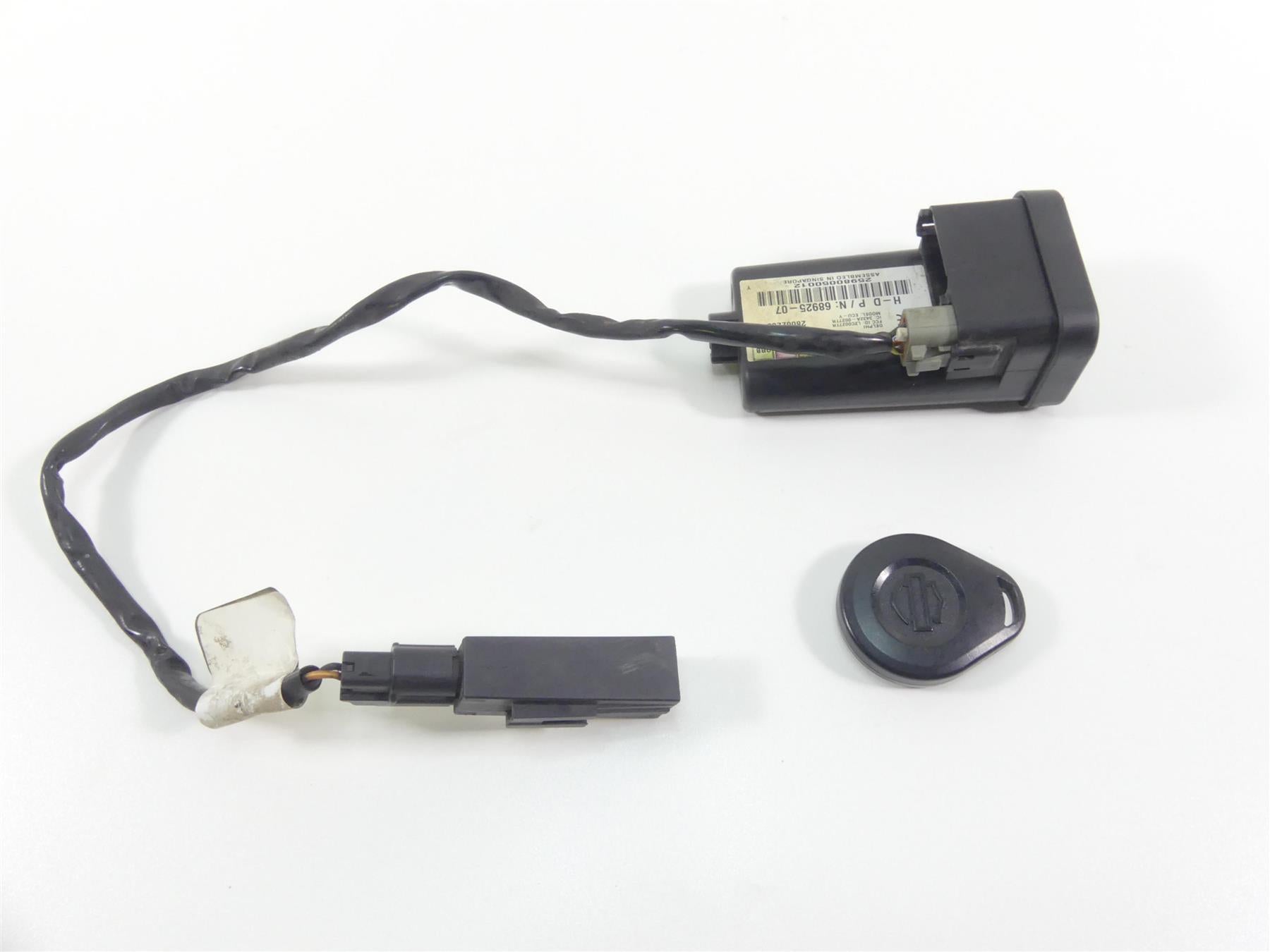 2008 Harley Softail FLSTSB Cross Bones Tssm Security Module Key Fob 68925-07 {{ shop.shopifyCountryName }} - Mototech271
