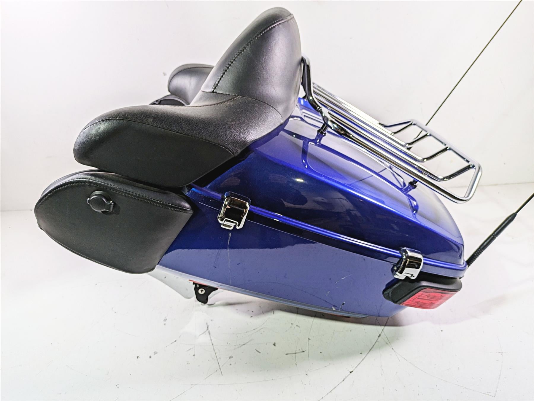 2015 Harley Touring FLHTKL E -Glide Low Rear Trunk Tour Pak Set 53000346 {{ shop.shopifyCountryName }} - Mototech271