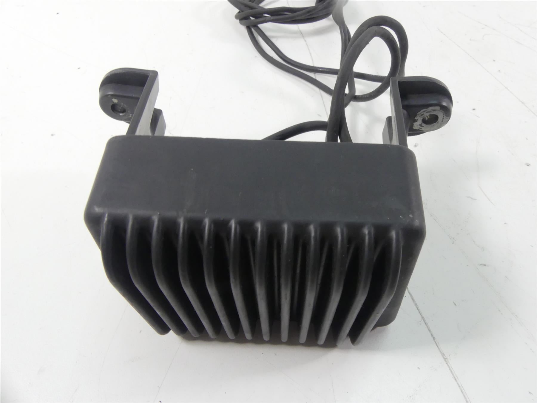 1998 Harley Touring FLHTC Electra Glide Rectifier Voltage Regulator 74505-97 {{ shop.shopifyCountryName }} - Mototech271